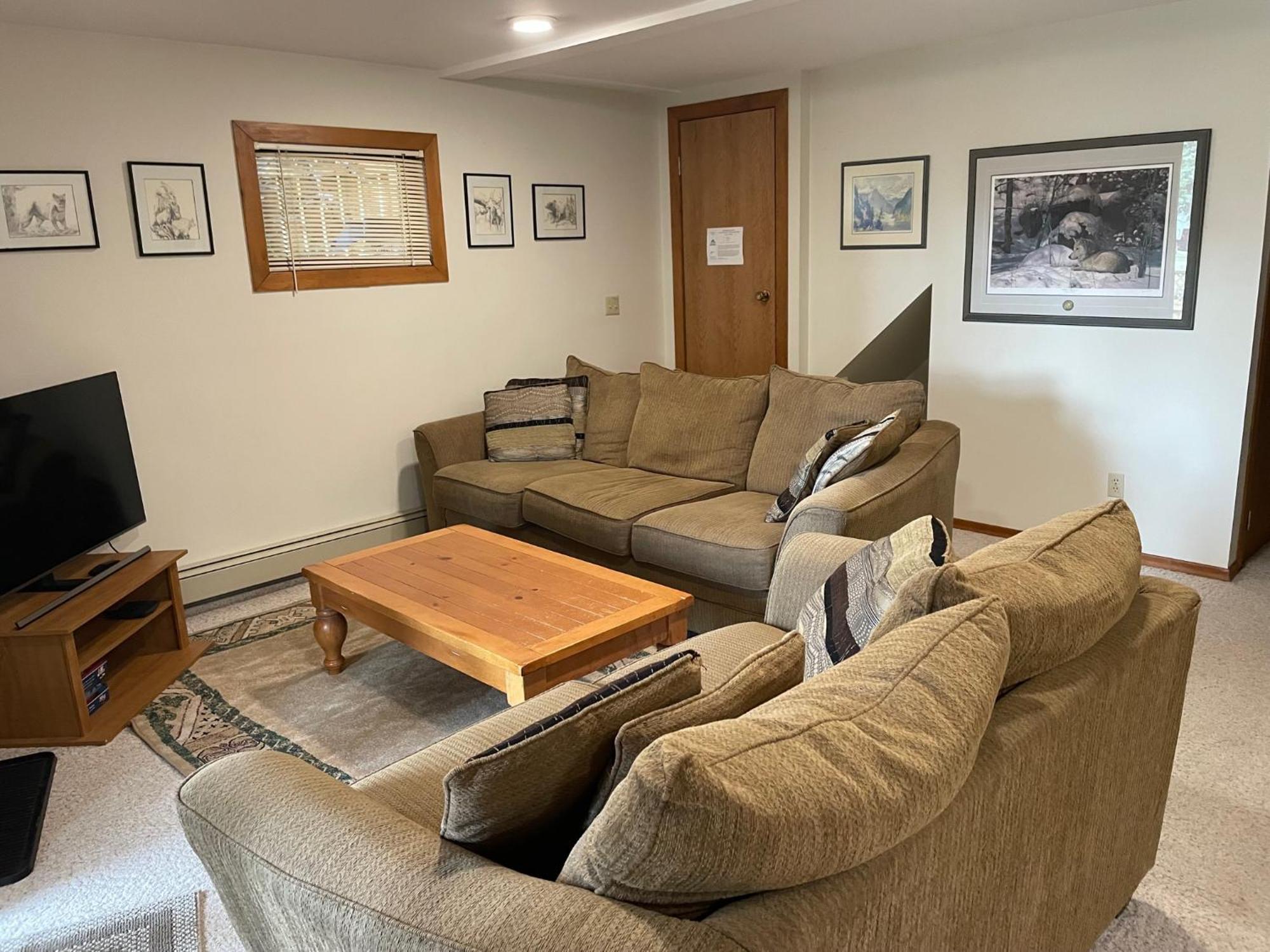 Cedar House Otel Jasper Dış mekan fotoğraf